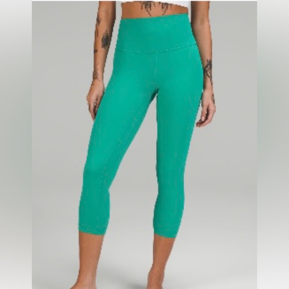 lululemon Align High-Rise Crop 21” Size 4 Maldives Green